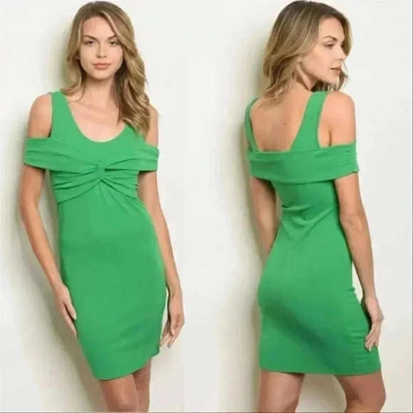 GREEN BODYCON DRESS. - Picture 1 of 3